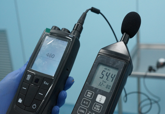 How to Choose the Right Cleanroom Particle Counter